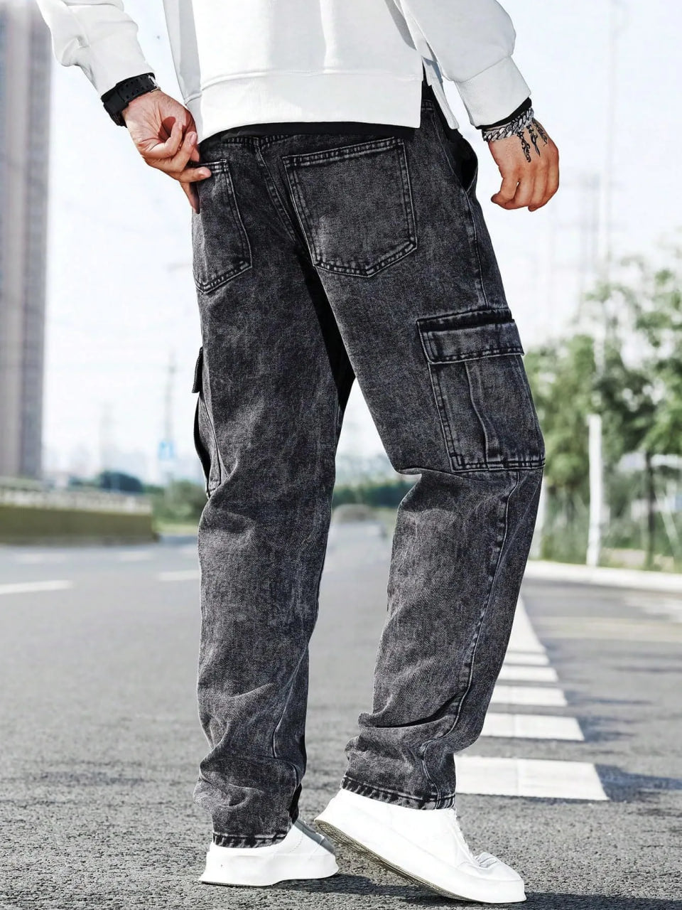 Loose-fit Multi-pocket Fashionable Street-style Men's Workwear Denim Jeans